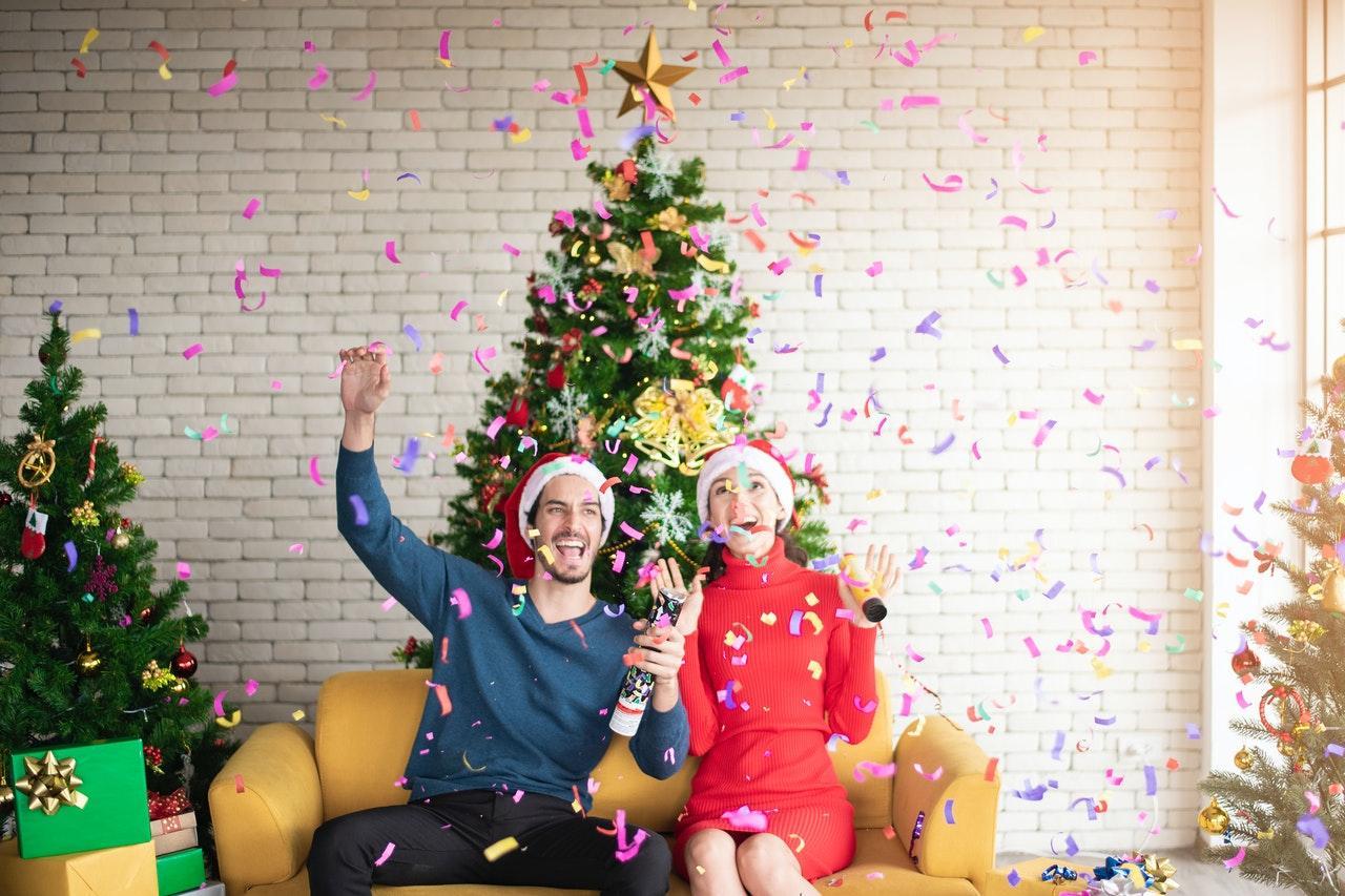 How to Organize a Winter-Themed Housewarming Party in LA?
